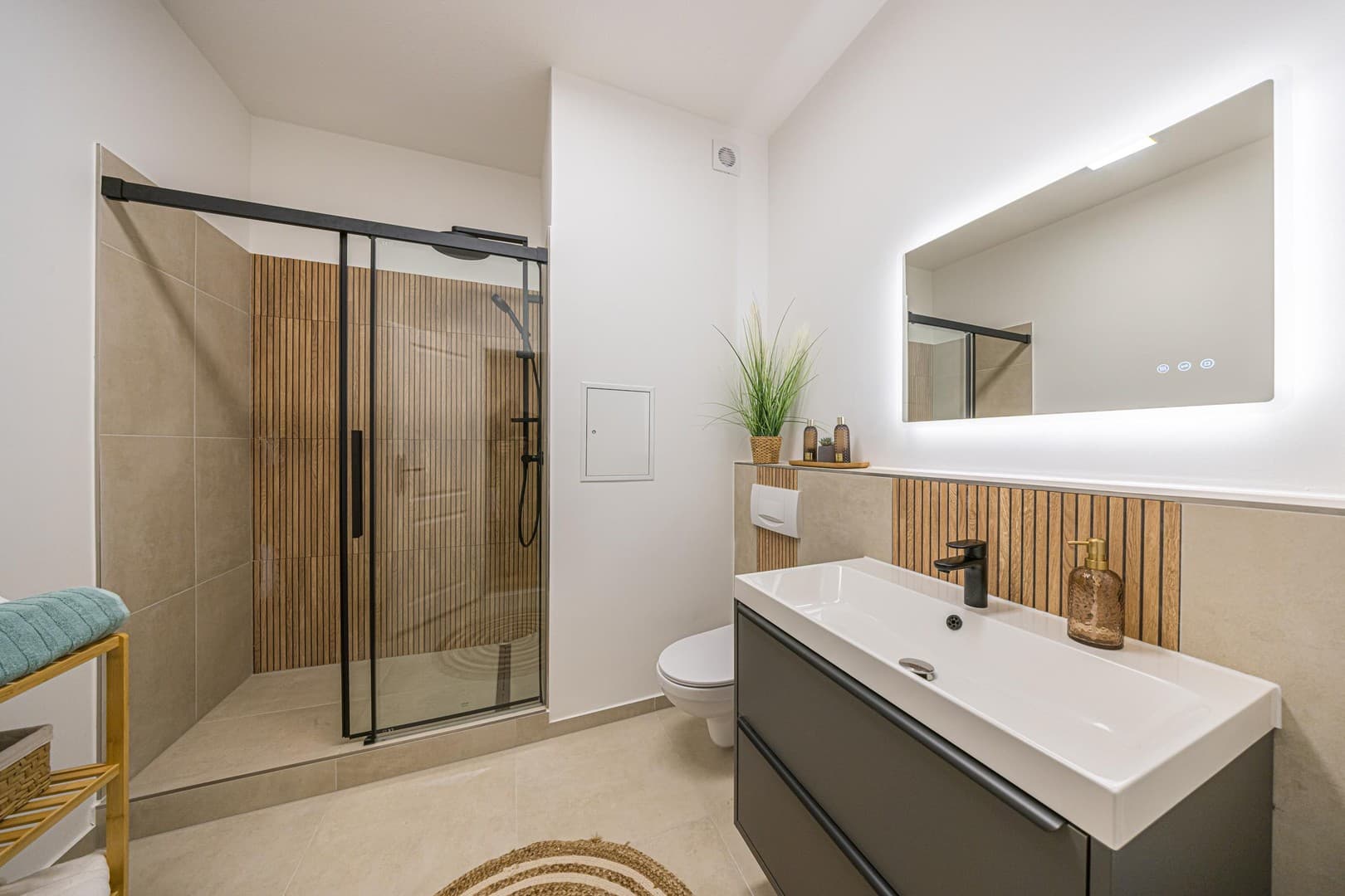 *Sofort bezugsfrei: Modernisierter 2-Zimmer Altbau in Leipzig Gohlis | Provisionsfrei | 4,25% AfA*