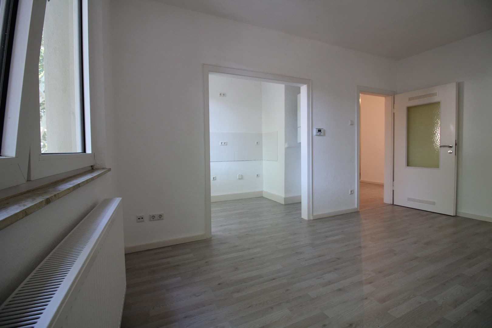 Helle 2-Zimmer-Wohnung mit offener Küche - Do-südliche Innenstadt