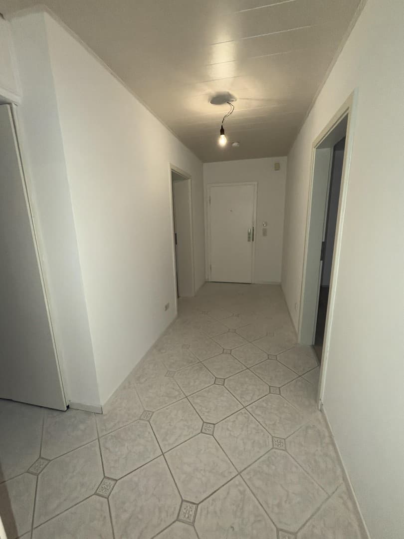 Ein Zimmer mehr für Ihre Ideen! 3 helle Zimmer mit Balkon!