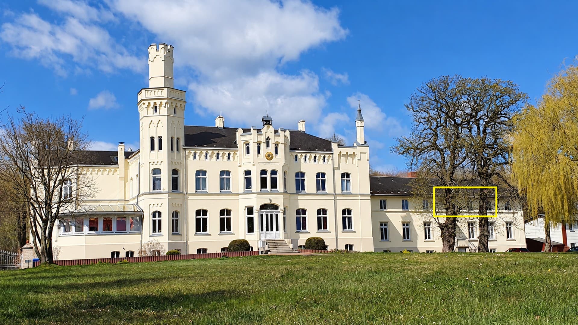 Charmante 2-Zimmer-Wohnung im Gutshaus – Naturidylle vor den Toren Stralsunds