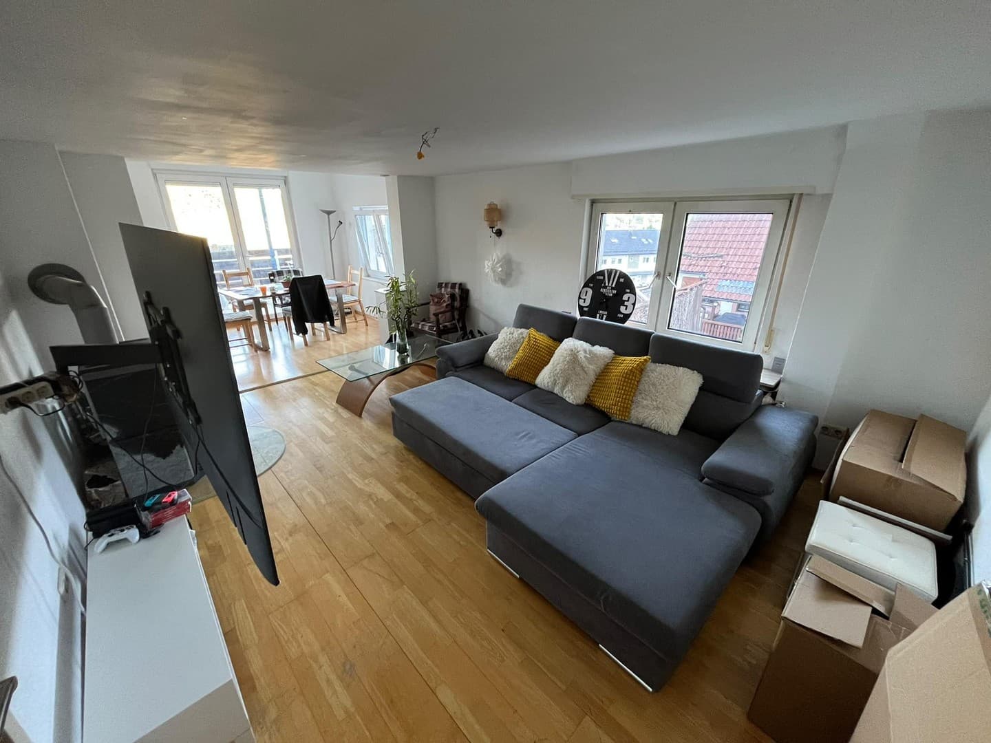 3,5-Zimmer-Wohnung mit großem Balkon, Kamin & Klimaanlage in Wilhelmsfeld (KD096 - WFJW86-2)