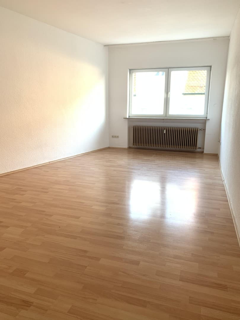 Top 3-Zimmer-Wohnung im Zentrum vom herrlichen Schnaittach! *** Provisionsfrei! ***