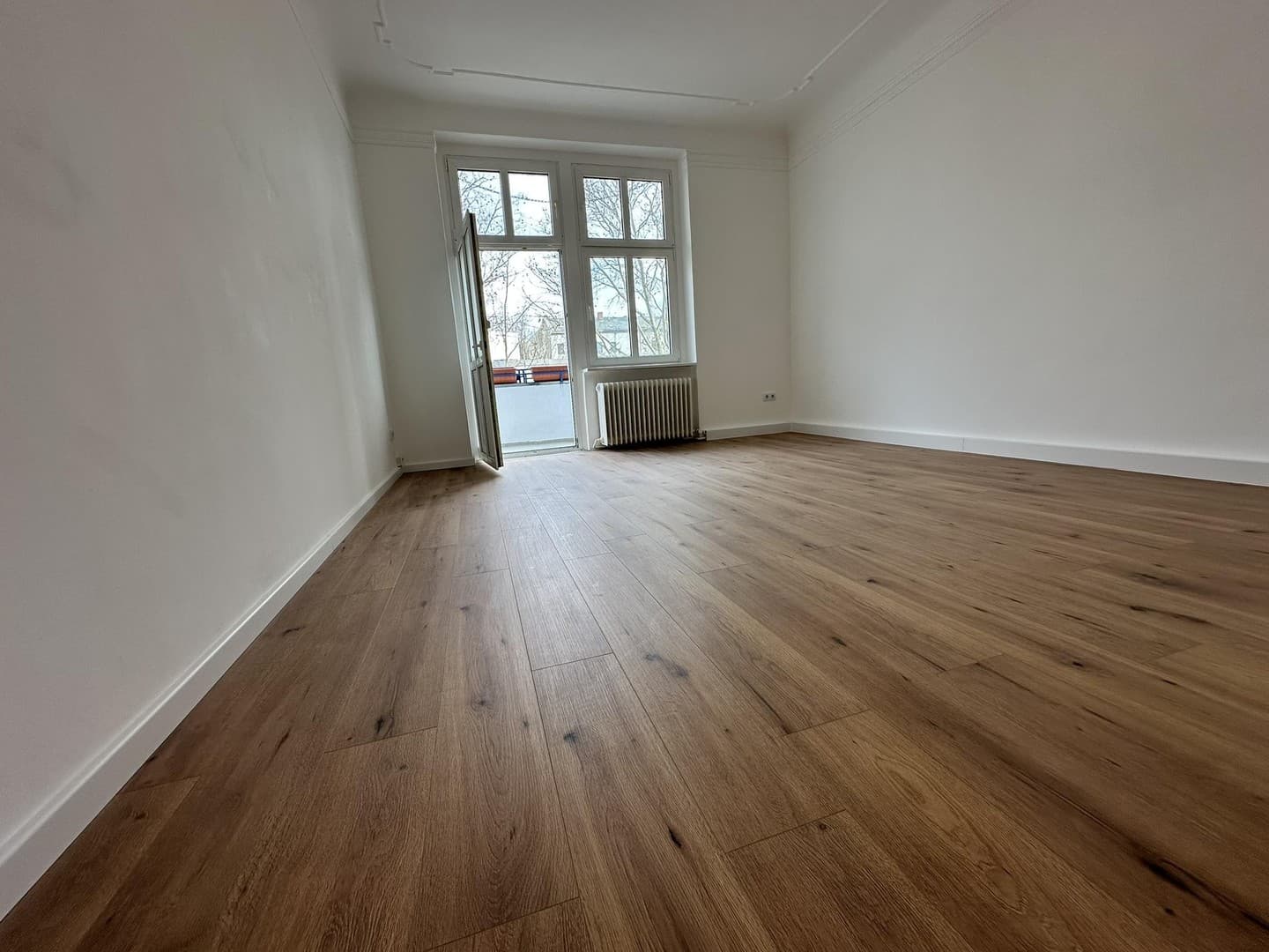 2,5-Zimmer Wohnung mit Balkon (65m²) - Berlin Spandau inkl. Gartennutzung