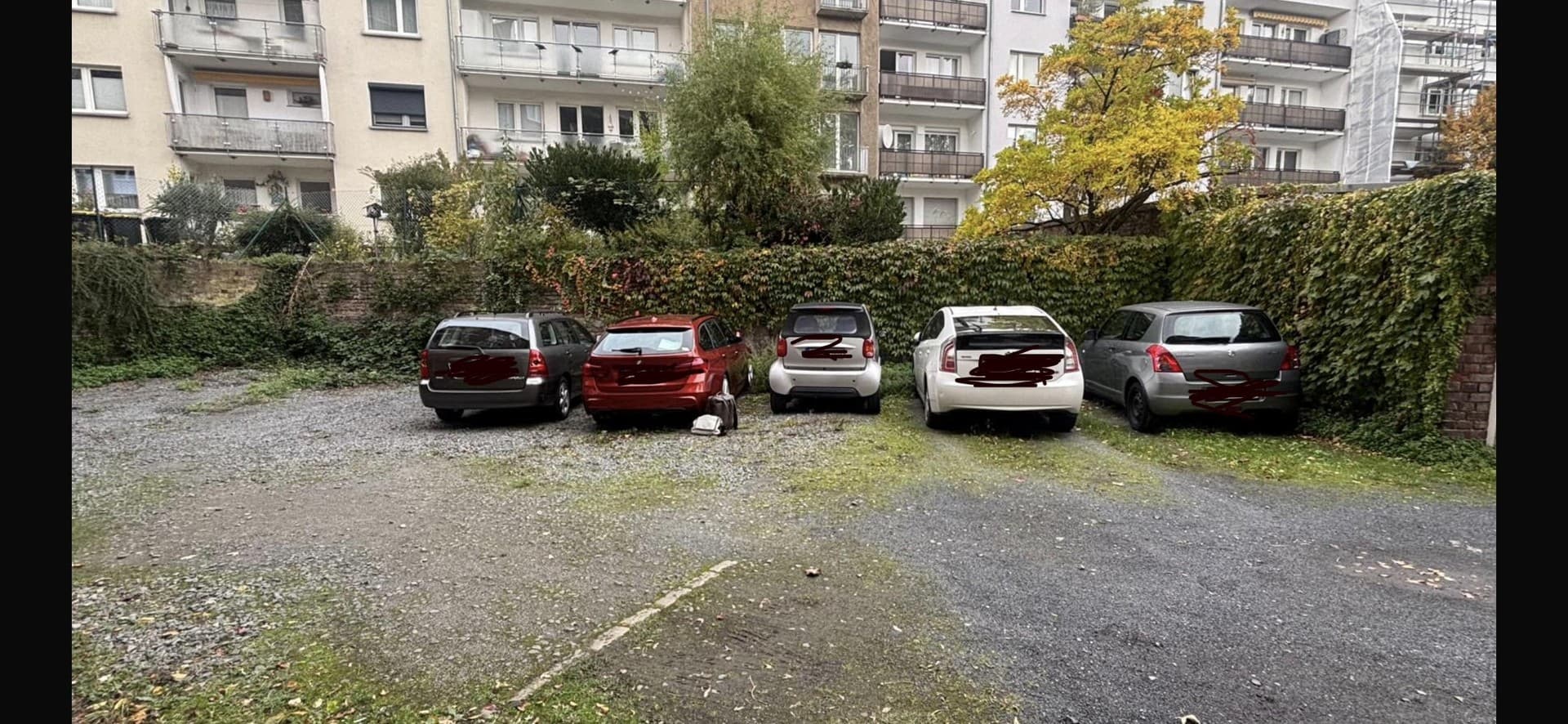 PKW-Stellplatz Burgunder Straße (am Barbarossaplatz)