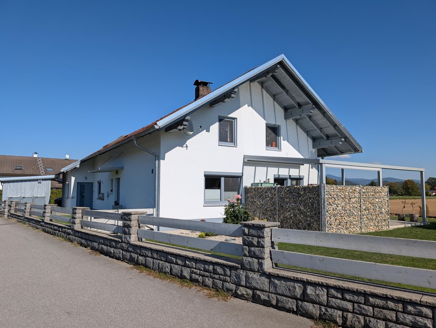 Zweifamilienhaus / Mehrgenerationenhaus in Niederwinkling