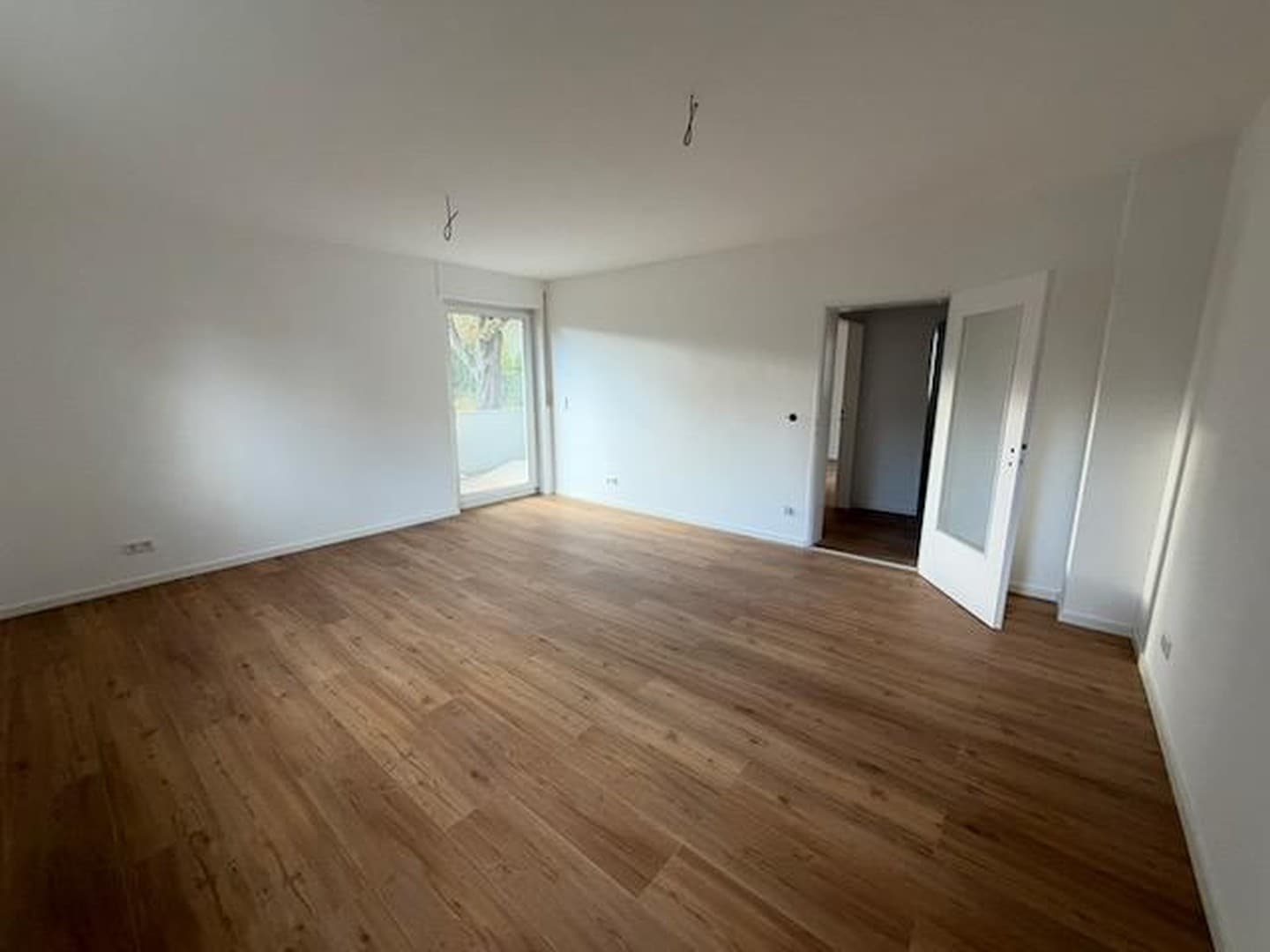 Frisch renovierte 3-Zimmer-Wohnung mit Blick ins Grüne in Erlenstegen