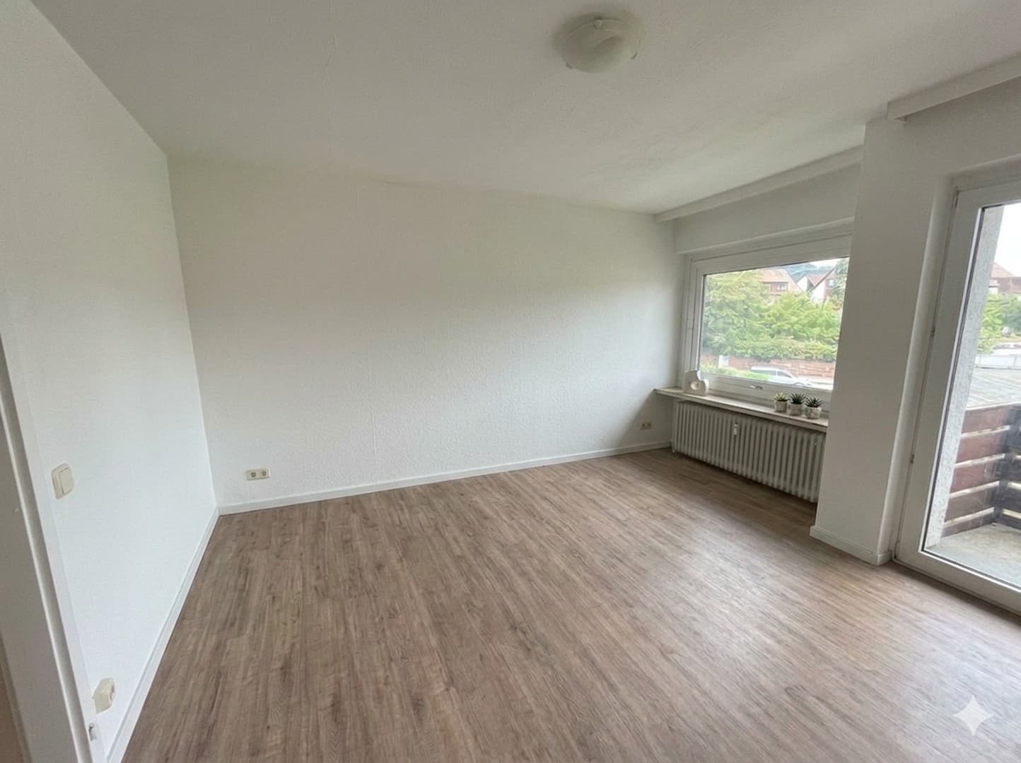 Schöne 1-Zimmer-Wohnung in Bad Pyrmont, wenige Gehminuten zum Bathildiskrankenhaus