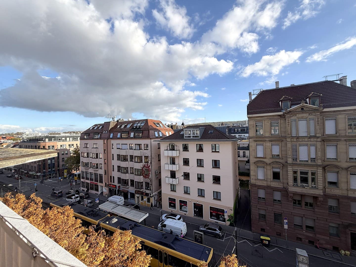 Penthouse-Feeling über Stuttgart-West: 2-Zimmer-Wohnung mit eigener Dachterrasse & Aufzug