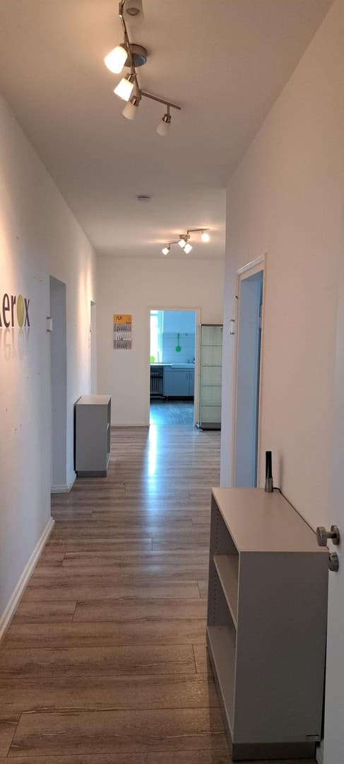 Provisionsfrei zu vermieten: Moderne, helle Büroräume 140 m² im Herzen von 53937 Schleiden.