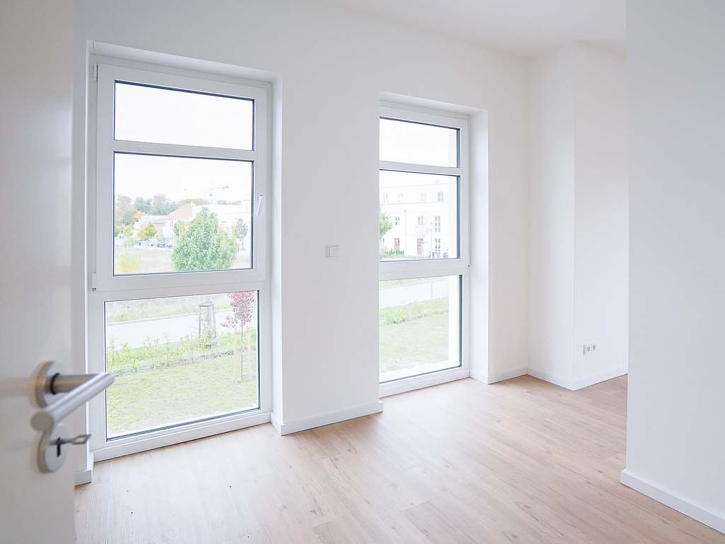Attraktives Wohnen im 1. OG: Moderne 3 Zimmer mit großem Balkon