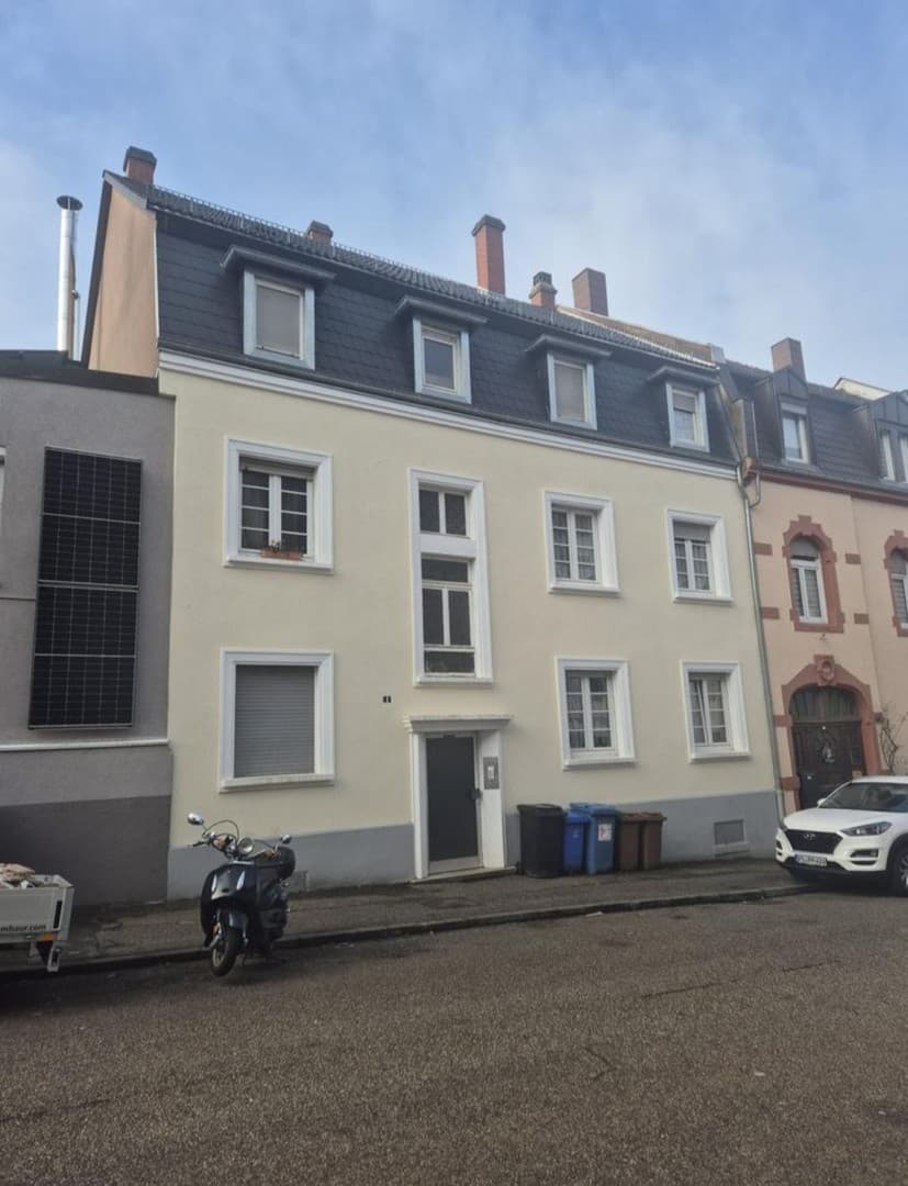 Voll vermietetes Mehrfamilienhaus mit 6 Wohneinheiten
