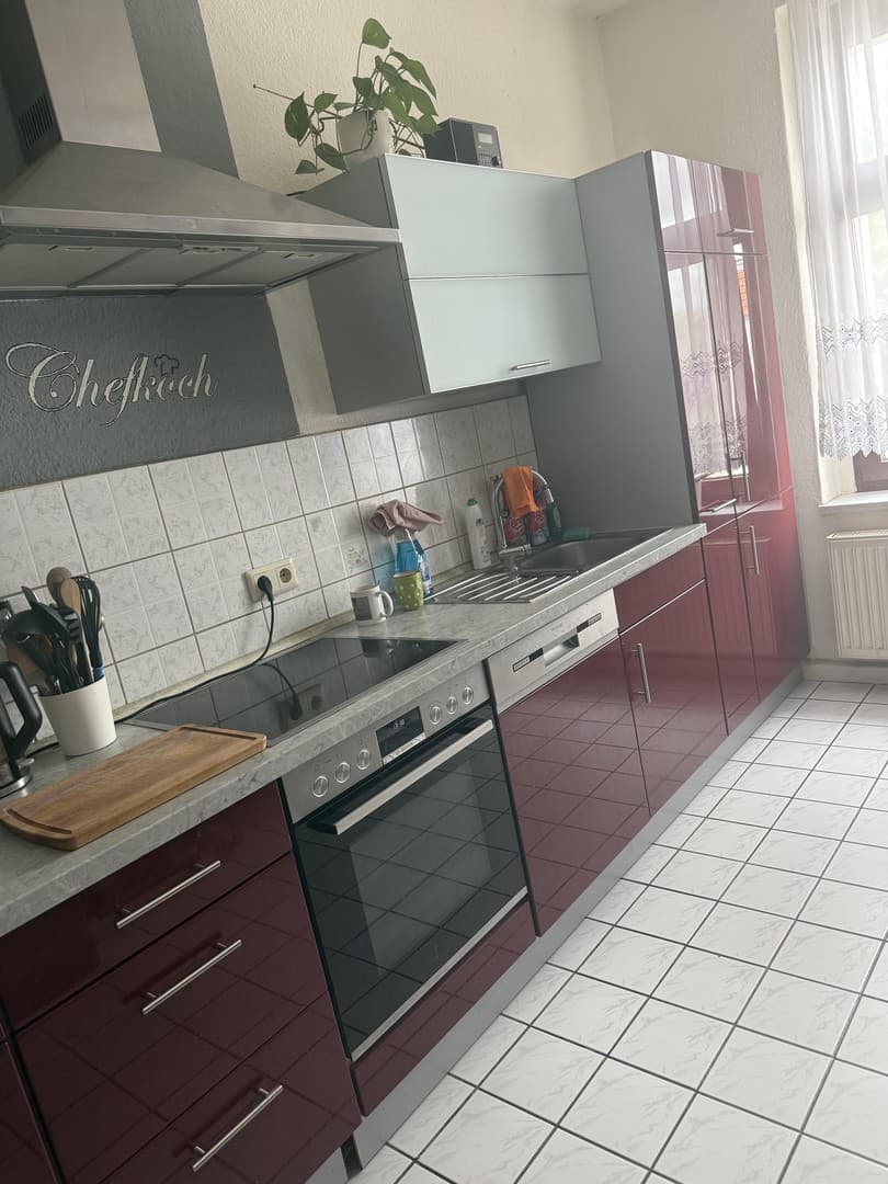 Großzügige, sehr helle 3-Zimmerwohnung mit Einbauküche!