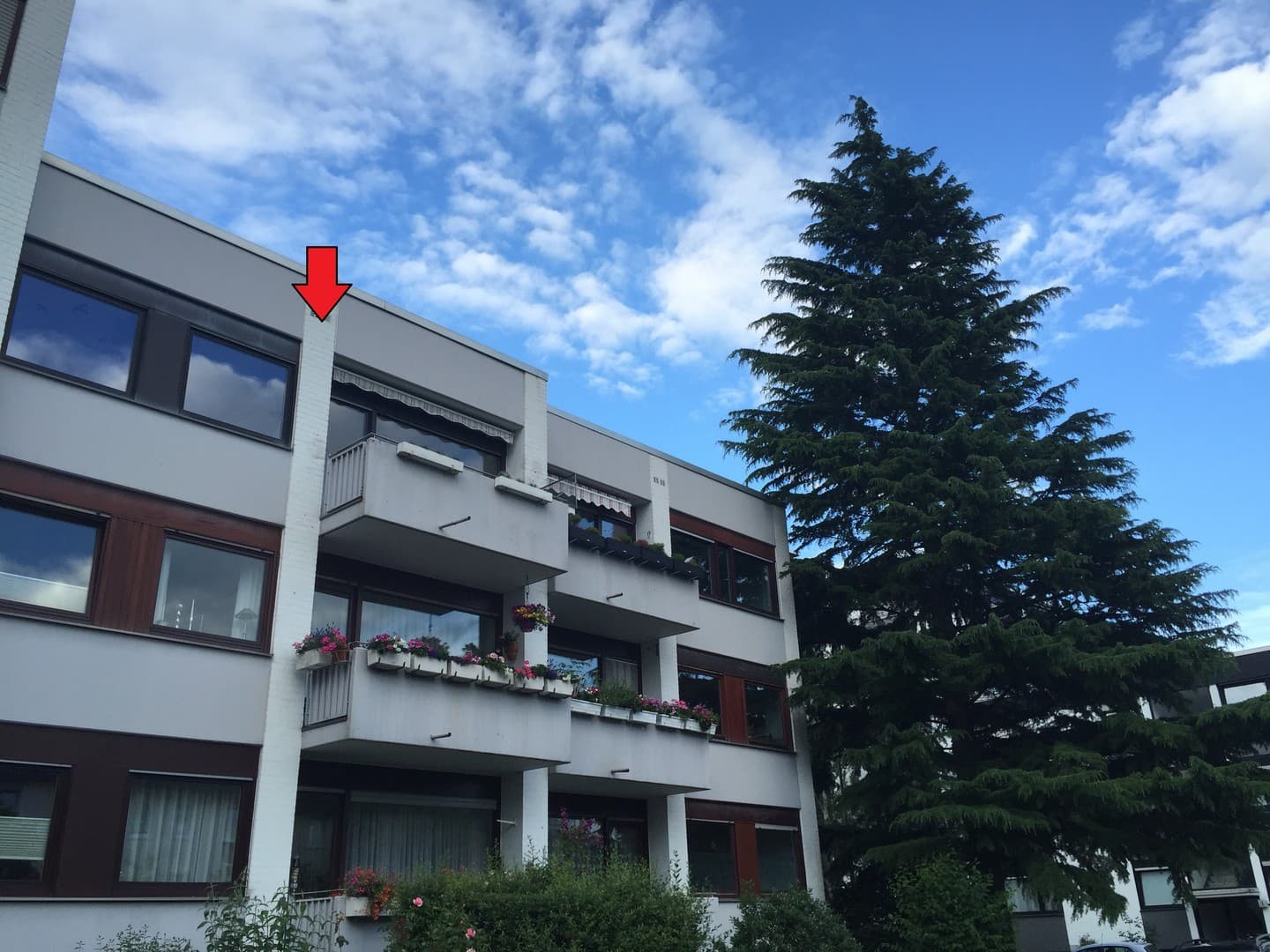 TOP 3-Zimmer Wohnung mit Balkon, Keller und Tiefgarage