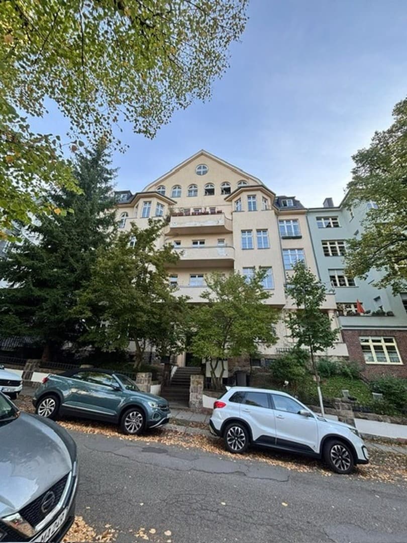 Top Lage!!!! 3 Raum Wohnung im Dachgeschoss mit Aufzug auf dem Kaßberg