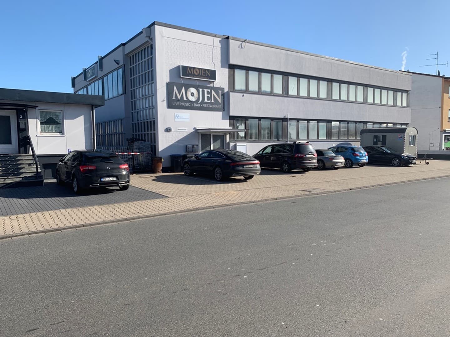 1 A LAGE Gewerbeimmobilien zu vermieten