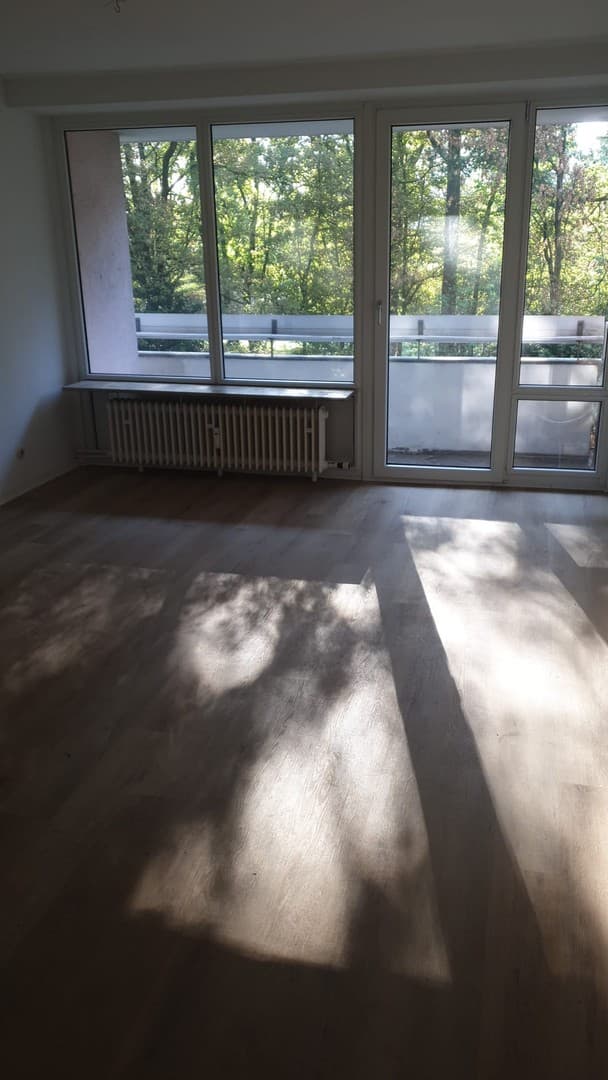 Schöne, frisch renovierte 3-Zimmer Wohnung in Köln-Seeberg-Süd, 1 Etage