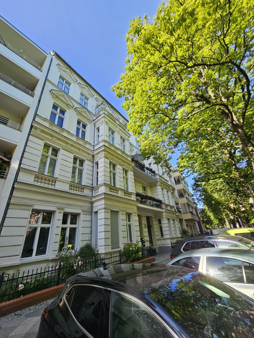 Bezugsfreie 2-Zimmerwohnung mit Balkon in ruhiger Lage