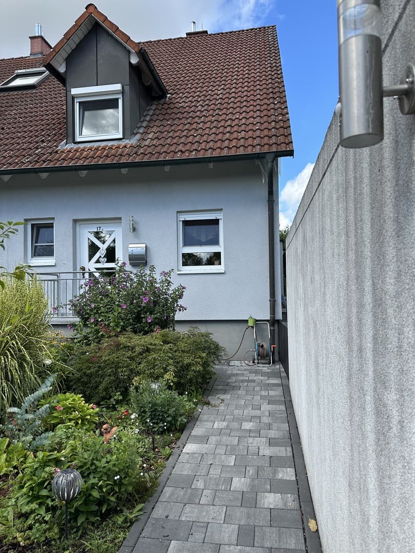 Reihenendhaus in wunderschöner, ruhiger Lage