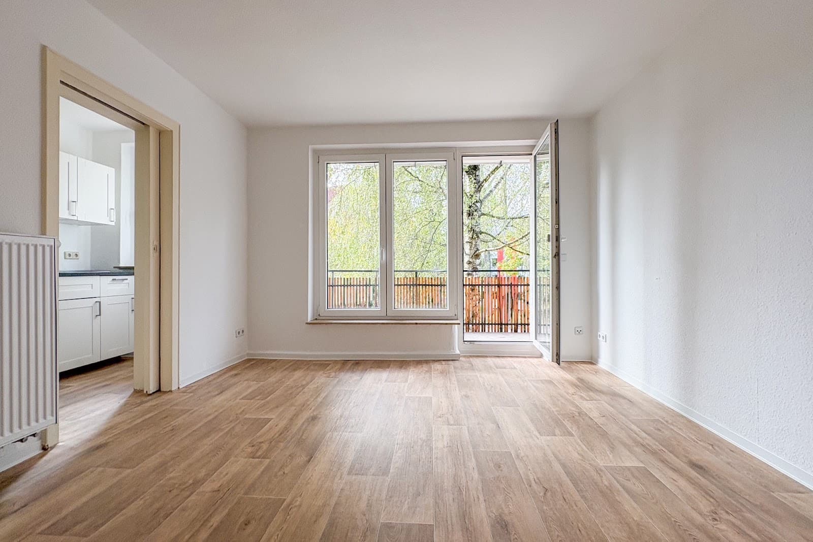 Study & Relax: Coole 2-Zimmerwohnung mit Einbauküche!