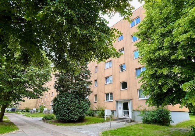 Schöne 3-Raum Wohnung ab Dezember 2026 zu vermieten.