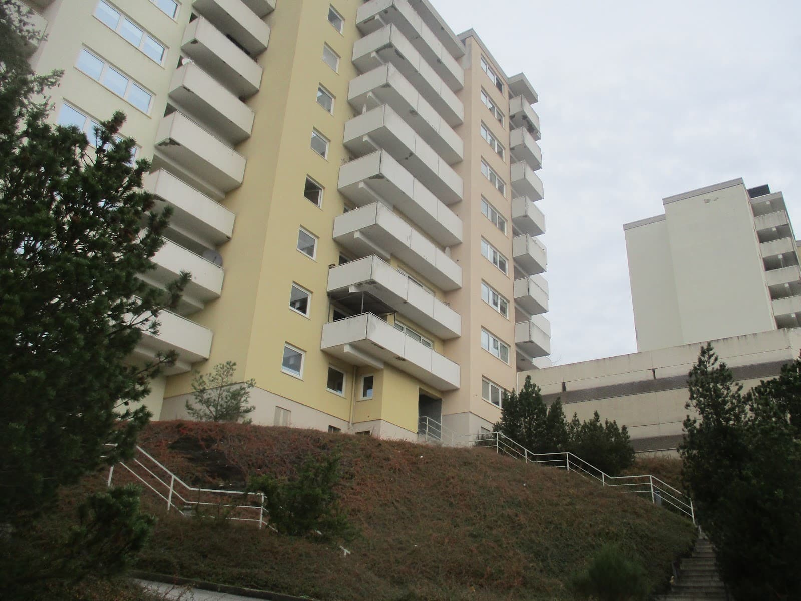 Große 2 Zimmer plus Esszimmer u. Balkon, 7. OG mit Aufzug, Hemer,Unter dem Asenberg 5
