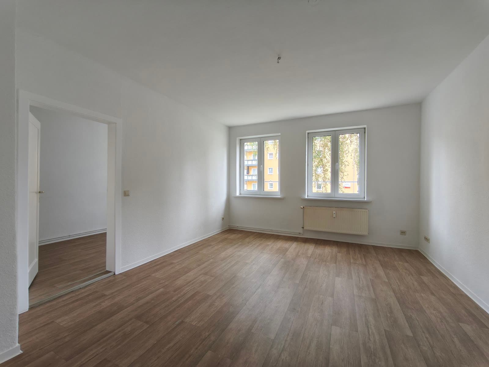 ZWEI WARMMIETEN GESCHENKT