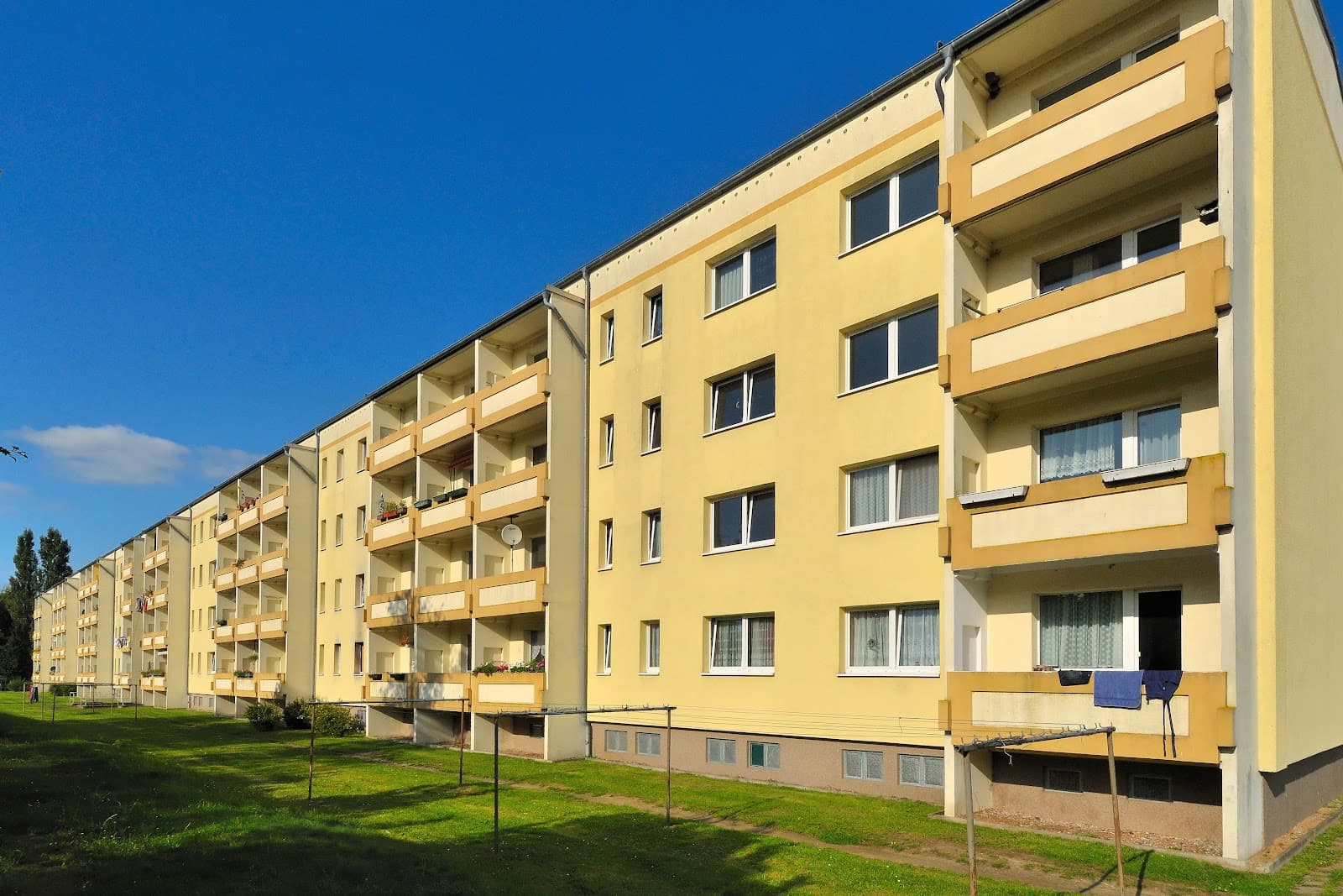 4- Zimmer Wohnung im Erdgeschoss