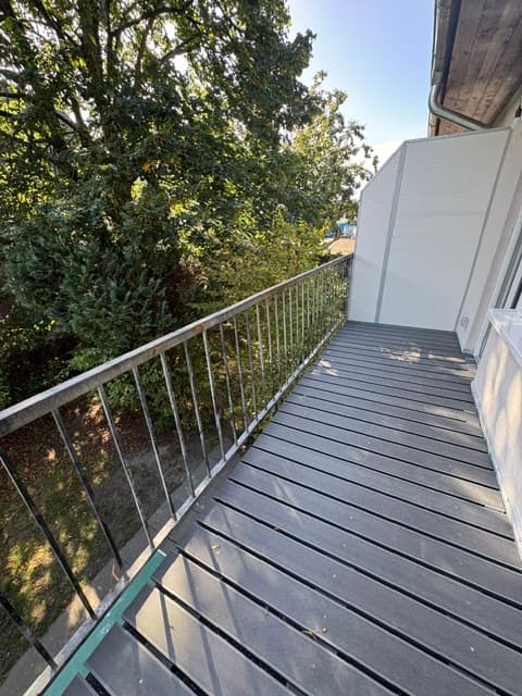 Erstbezug nach Sanierung! Schicke 3 Zimmer Wohnung mit Balkon