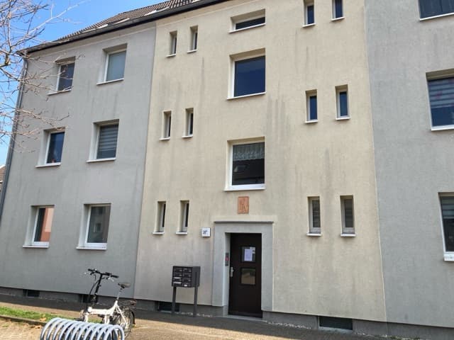 2 Zimmer im Dachgeschoß