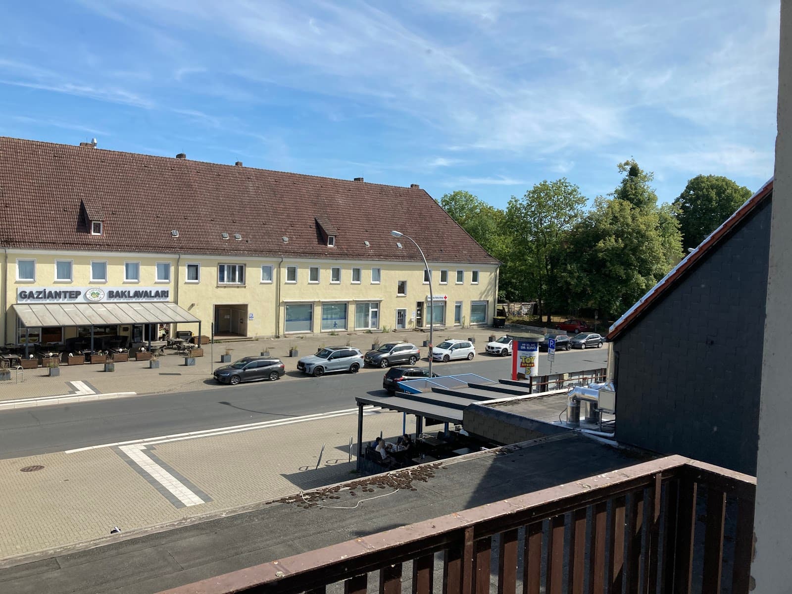 Urbanes Wohnen über den Dächern – 3-Zimmerwohnung im Dachgeschoss mit Balkon