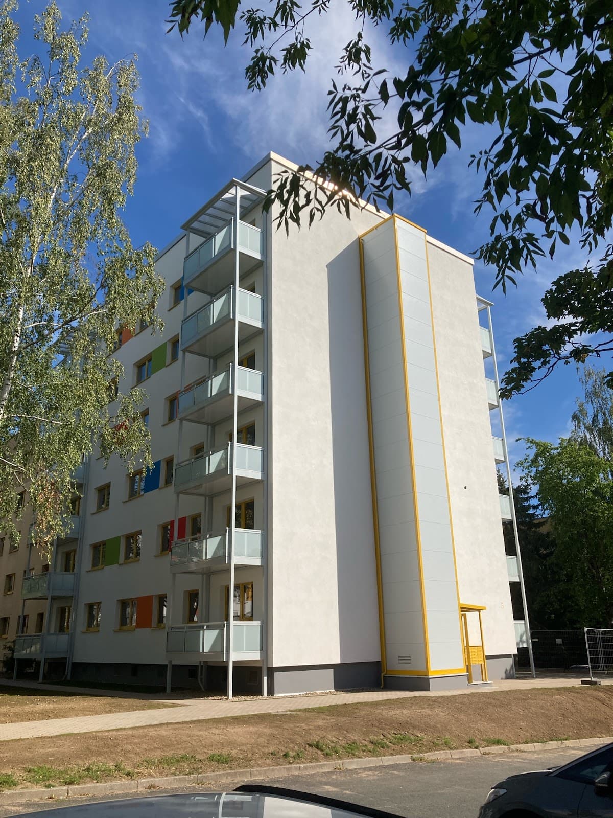 Mit dem Aufzug ins neue Zuhause - Erstbezug nach Sanierung