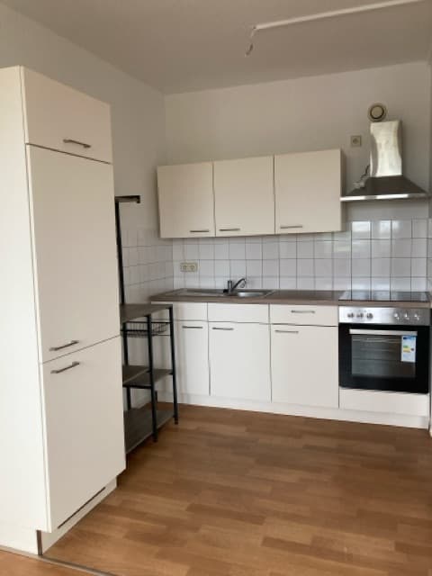 3 Zimmer mit Einbauküche