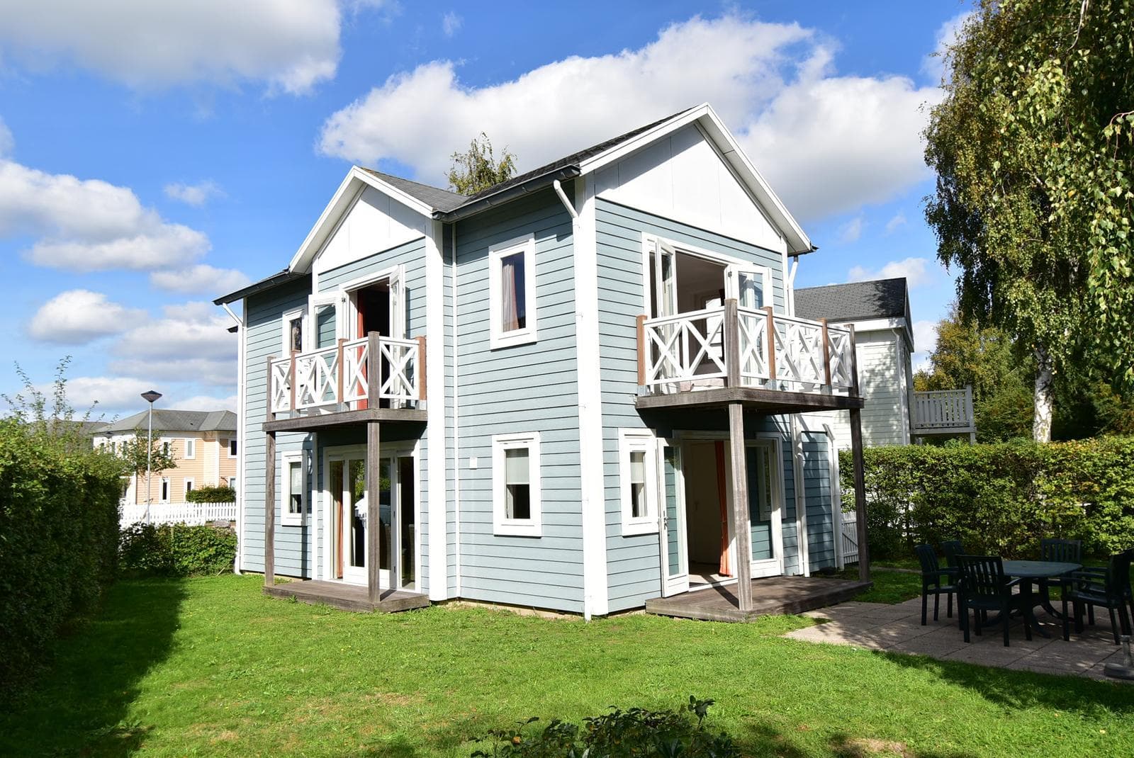 Charmantes Freistehendes Ferienhaus in Hellevoetsluis (4115)