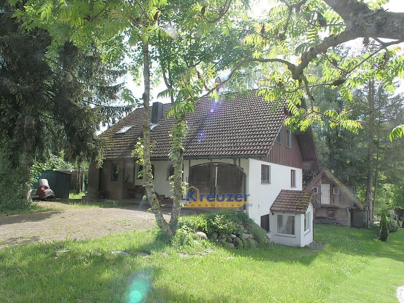 Naturnah * Bezugsfrei * Individuell - Einfamilienhaus mit Einliegerwohnung - Teilort von Wangen