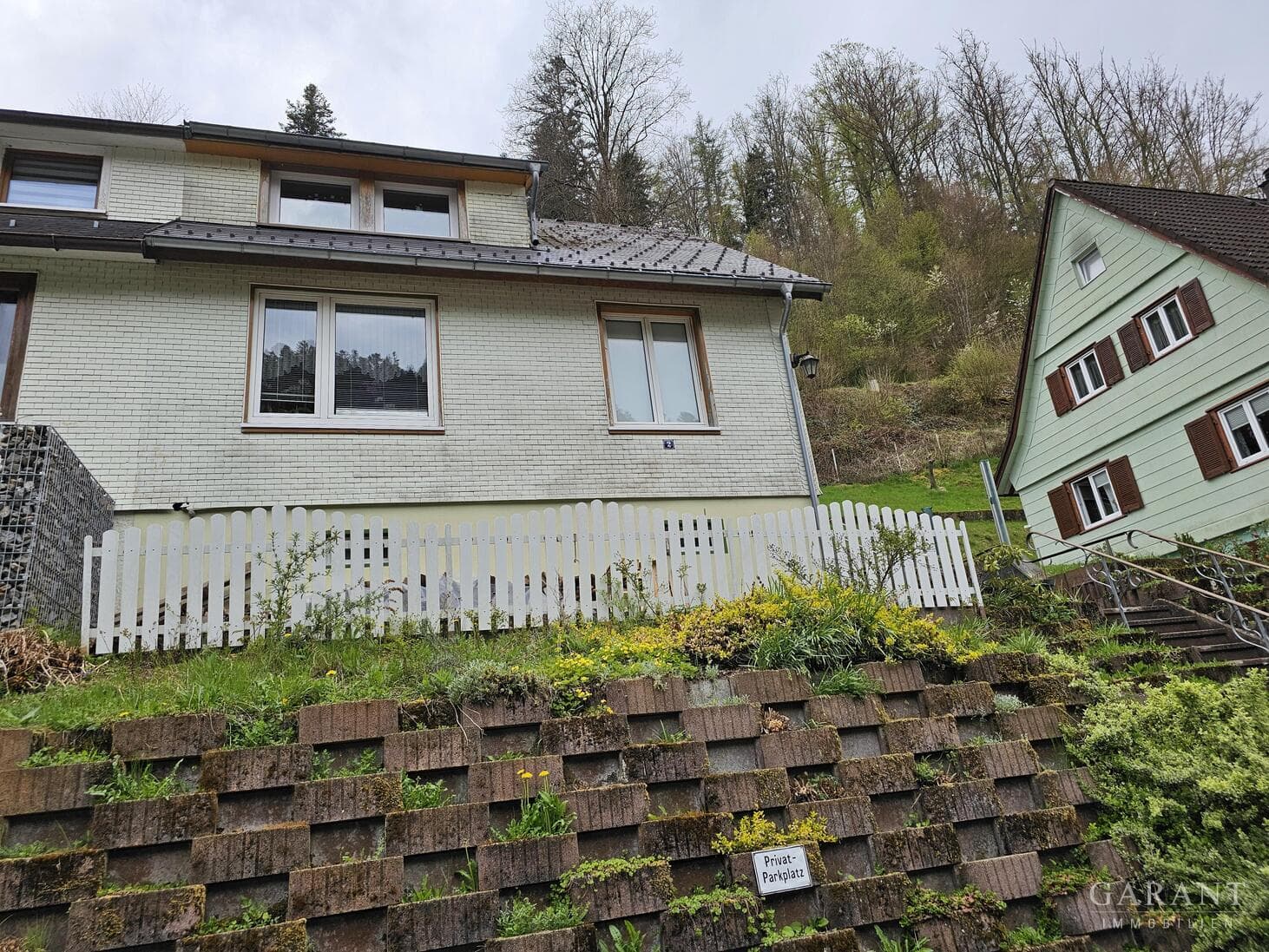 Preiswertes Haus in guter Lage!