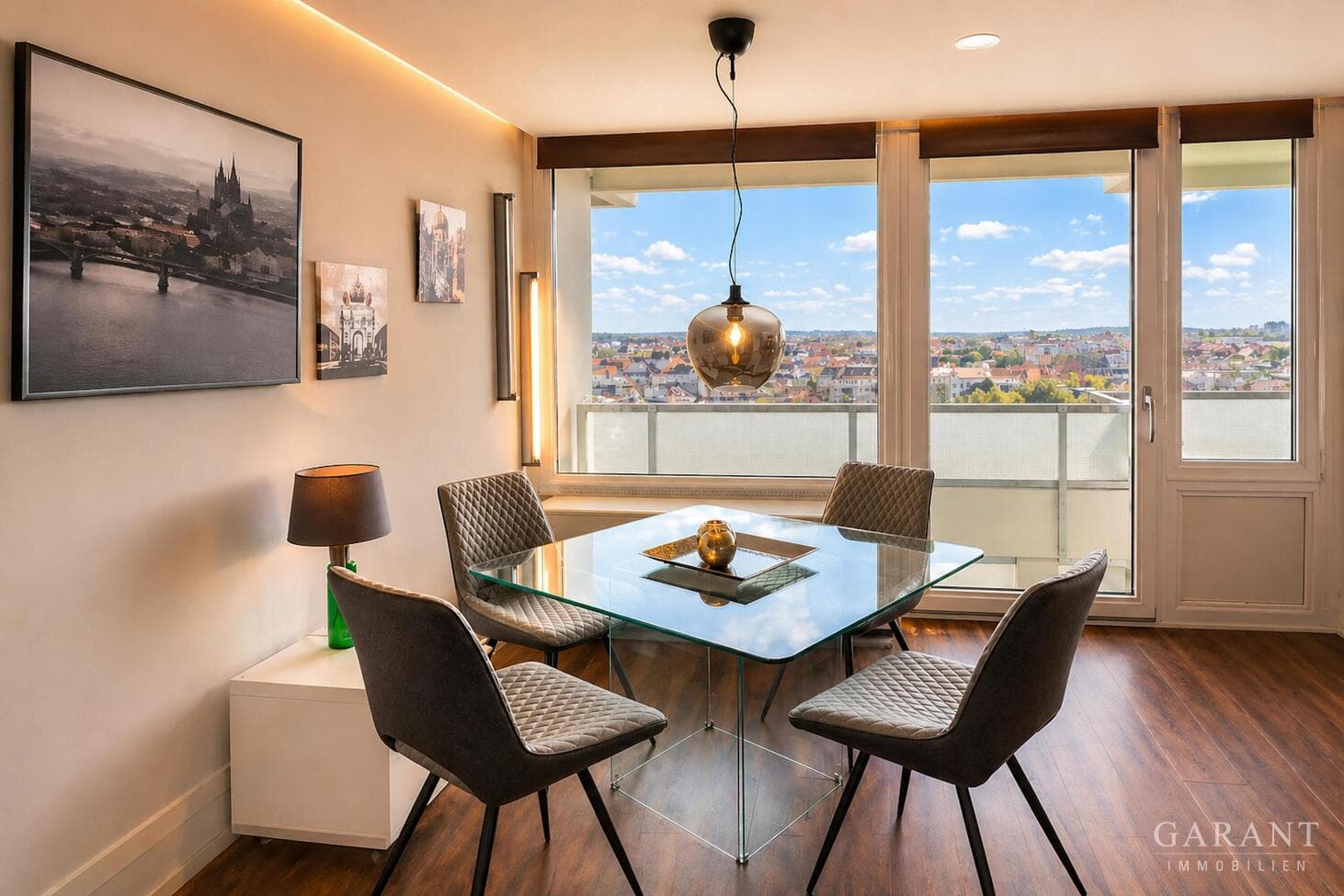 Hochwertige 1-Zimmer-Wohnung mit Panorama direkt an der Theresienwiese