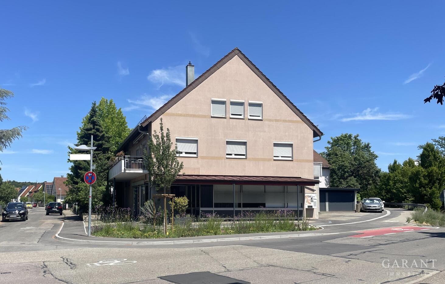 * Interessantes Wohn- und Geschäftshaus * In zentraler Lage *