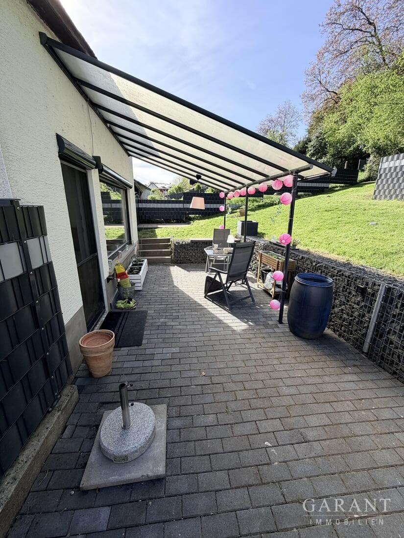 Schöne Maisonette-Wohnung in einem Zweifamilienhaus