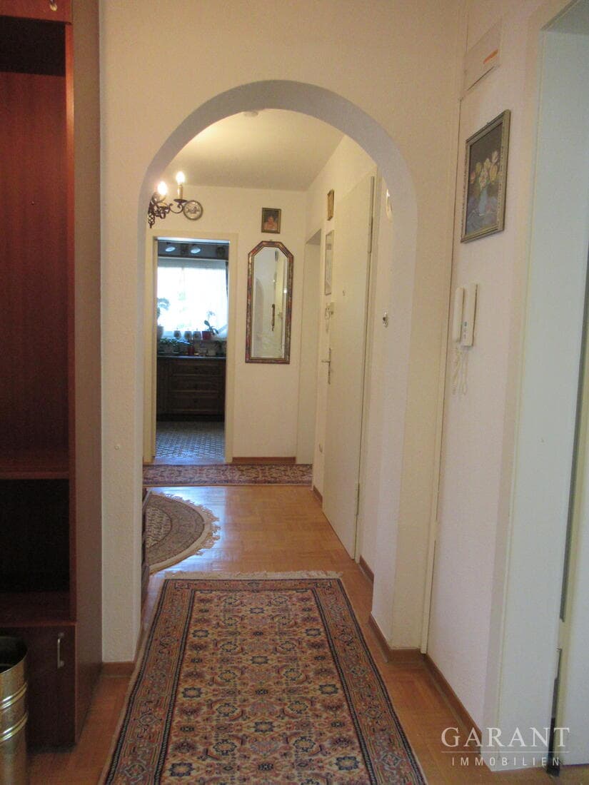 Attraktive 4 Zimmer-Wohnung in Stuttgart-Heslach - Süd-/West-Ausrichtung!