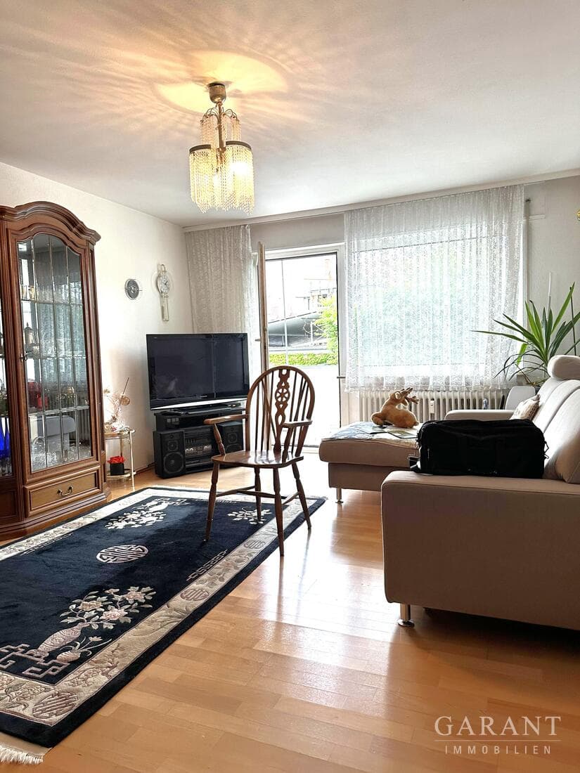 Helle 2 Zimmer-Wohnung mit Balkon in attraktiver Lage von Konstanz
