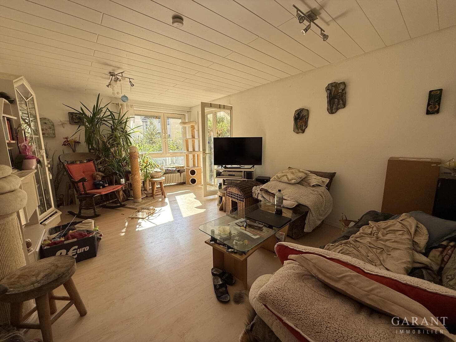 2 1/2 Zimmer-Wohnung mit Süd-Terrasse und Garten in Esslingen-Weil