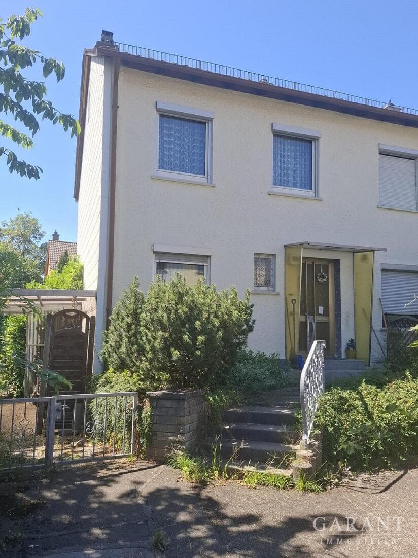 Schnuckliges Reiheneckhaus in Toplage mit Garage !