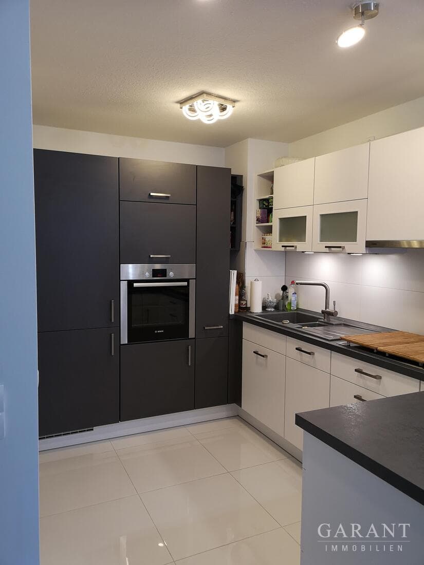 Schnuckelige 2 Zimmer-Erdgeschoss-Wohnung für Singles, junge oder junggebliebene Paare!