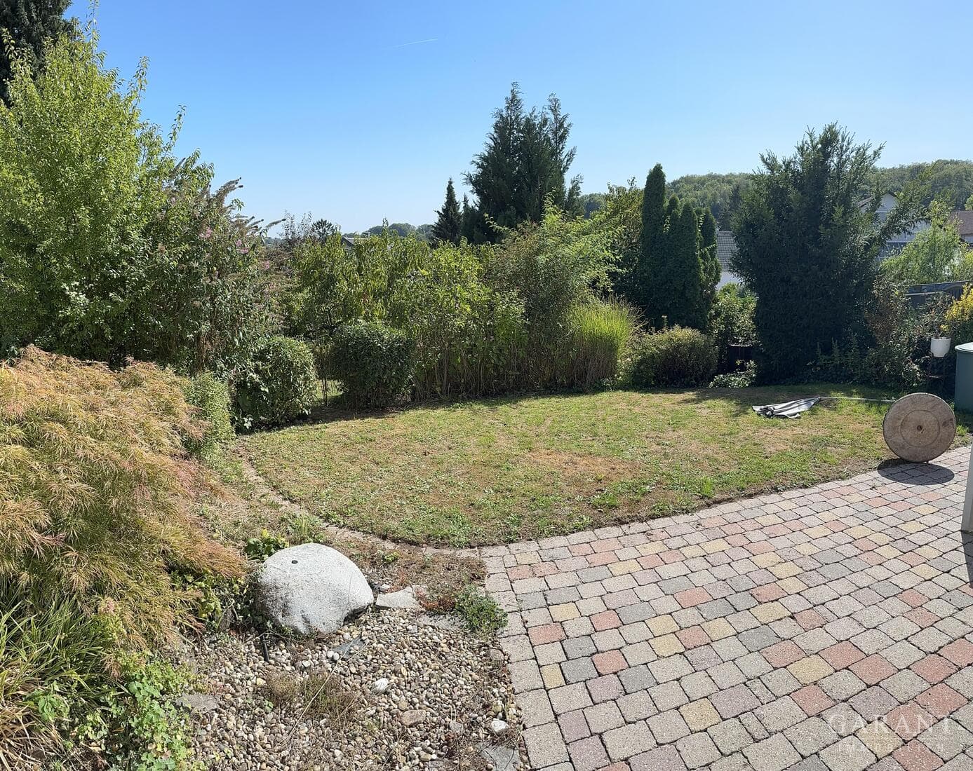 Familenhaus mit tollem Garten