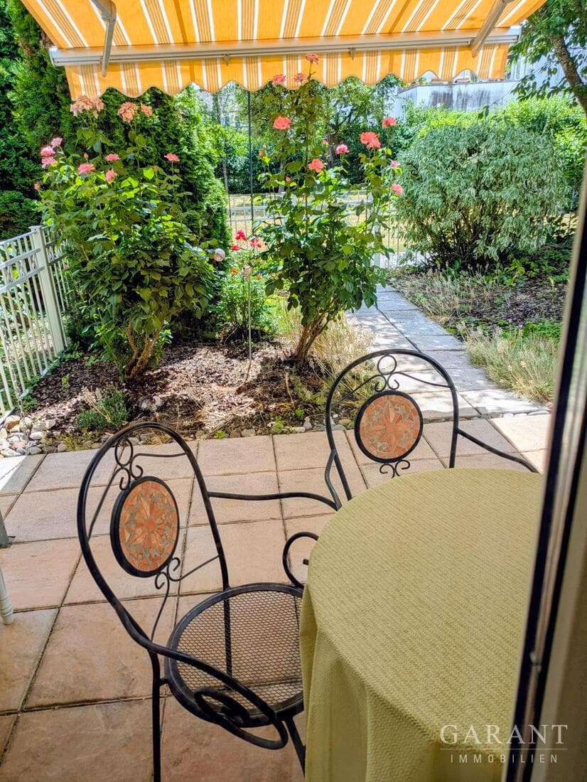 *** Wohnen am Luitpoldpark - Erdgeschoss-Wohnung mit Terrasse, Garten und TG Stellplatz ***