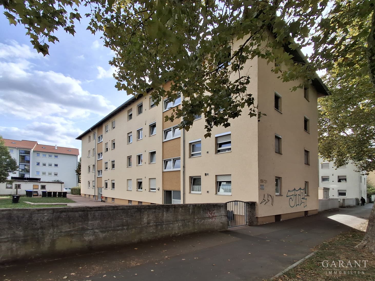 3-Zimmer-Wohnung mit Gestaltungsmöglichkeiten in zentraler Lage