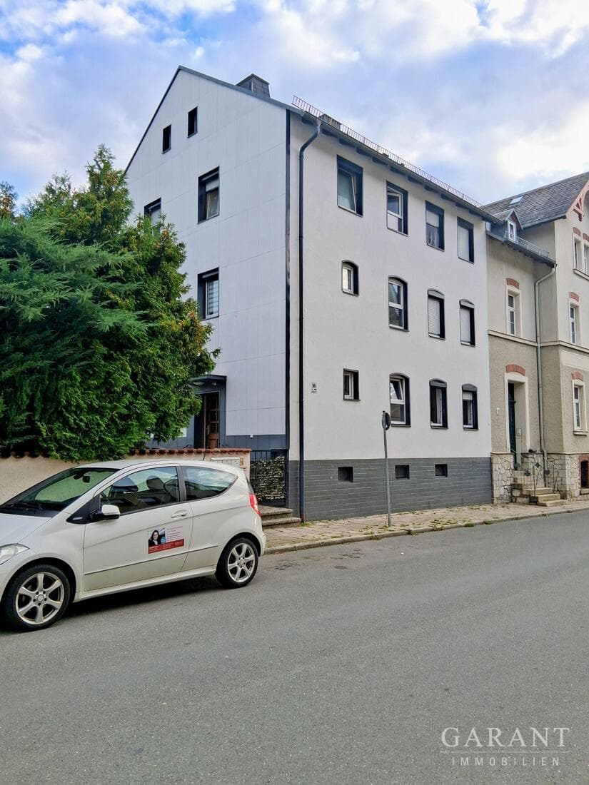 Dreifach vermietetes Mehrfamilienhaus mit Hinterhaus in zentraler Lage !