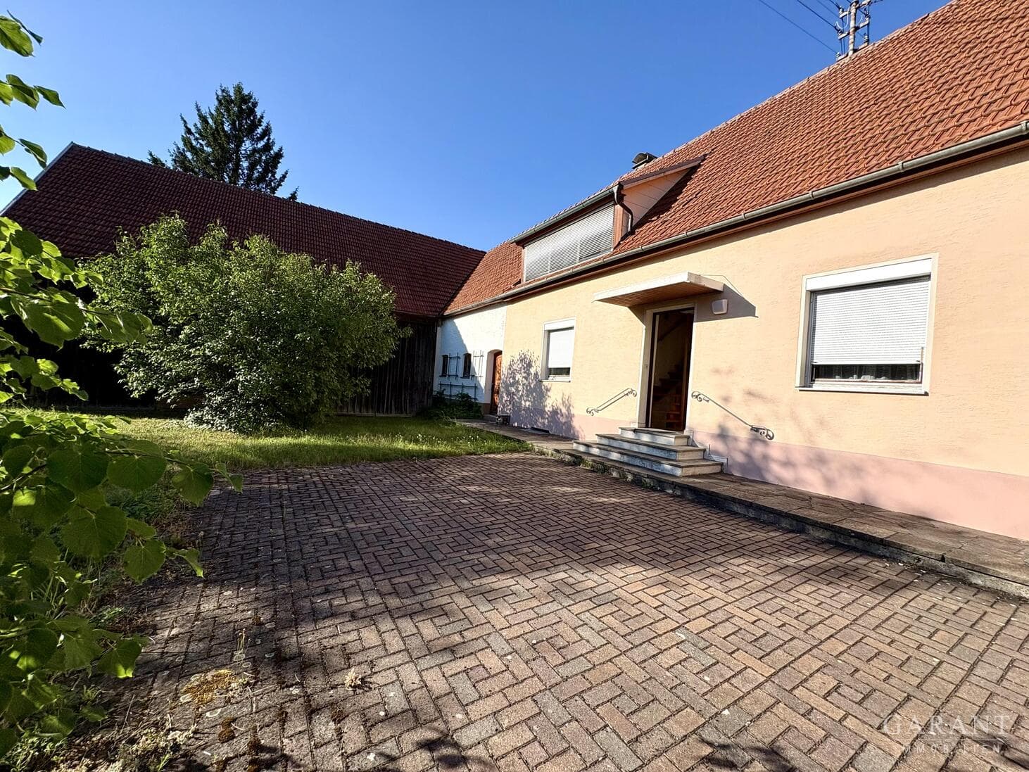 Ein Zuhause mit Geschichte - Charmantes freistehendes Einfamilienhaus aus den 1890er-Jahren