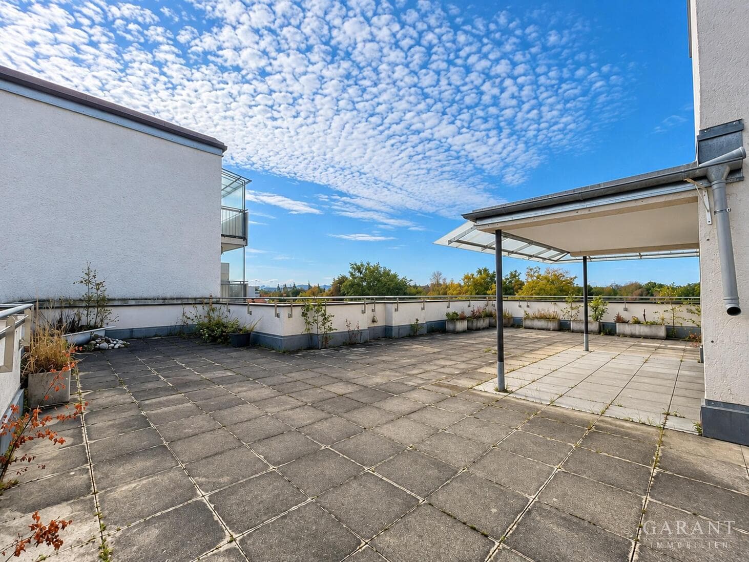 Über den Dächern von Waldkraiburg - großzügiges Penthouse mit Dachterrasse & Liftzugang