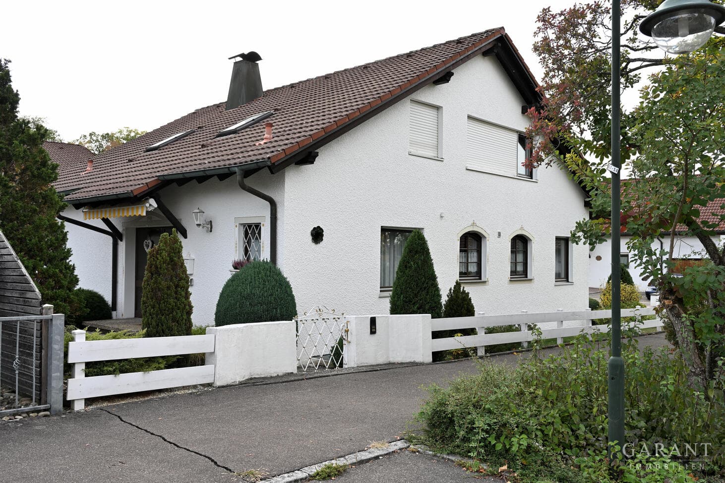 Einfamilienhaus mit Einliegerwohnung - ideal als Generationenhaus
